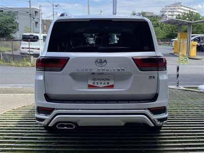 2026 Toyota LAND CRUISER 300 — миниатюра 32