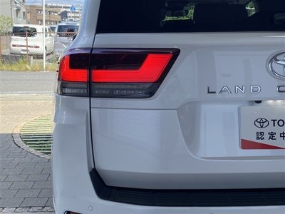 2026 Toyota LAND CRUISER 300 — миниатюра 39
