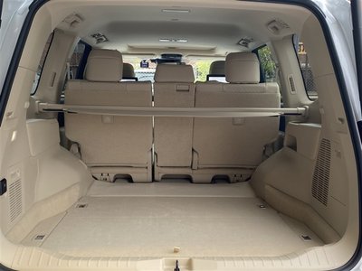 2026 Toyota LAND CRUISER 300 — миниатюра 29
