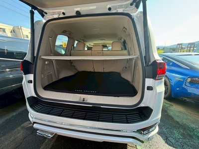 2023 Toyota LAND CRUISER 300 — миниатюра 16