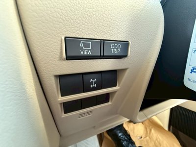 2023 Toyota LAND CRUISER 300 — миниатюра 36