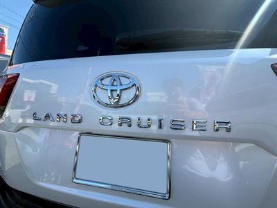 2023 Toyota LAND CRUISER 300 — миниатюра 19