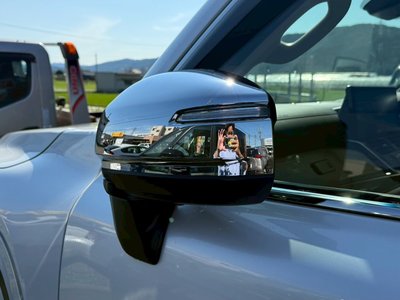 2023 Toyota LAND CRUISER 300 — миниатюра 13
