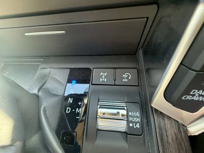 2023 Toyota LAND CRUISER 300 — миниатюра 47