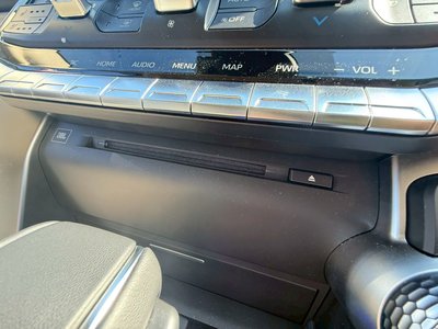2023 Toyota LAND CRUISER 300 — миниатюра 45