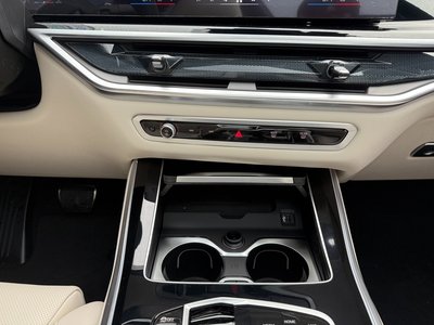 2025 BMW X5 thumbnail 15