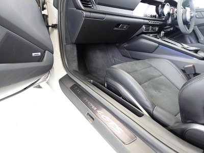 صورة مصغرة 15 لـ 2024 Porsche 911