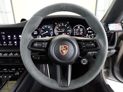 صورة مصغرة 45 لـ 2024 Porsche 911