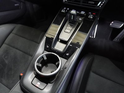 صورة مصغرة 39 لـ 2024 Porsche 911