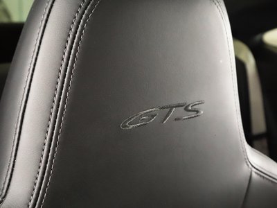 2024 Porsche 911 photo 6