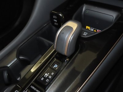 صورة مصغرة 21 لـ 2025 Toyota CROWN SPORT