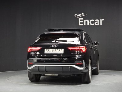 2022 AUDI Q3 photo 4