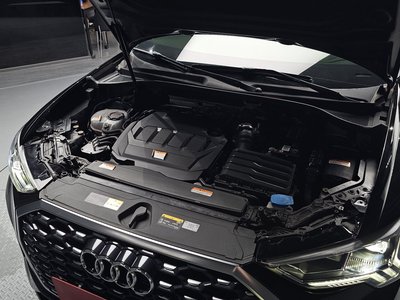 2022 AUDI Q3 photo 7