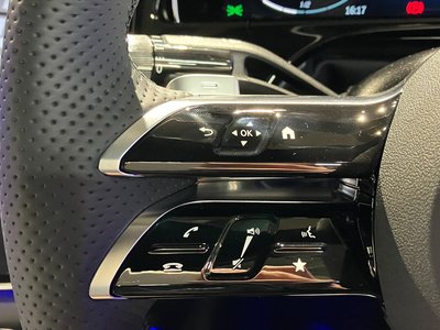 MERCEDES-BENZ E-CLASS - 6