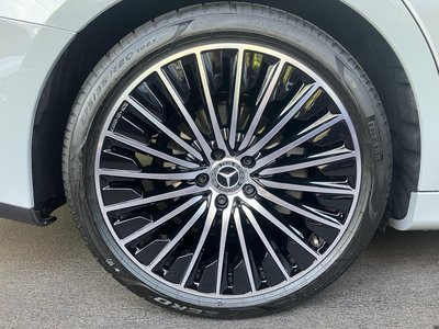 MERCEDES-BENZ E-CLASS - 6