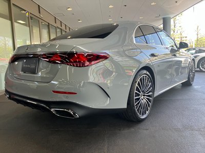 MERCEDES-BENZ E-CLASS - 4