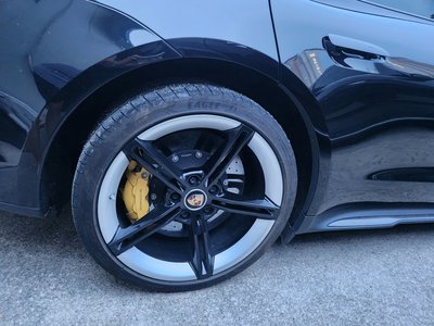 2022 Porsche TAYCAN 照片 6