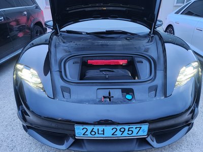 2022 Porsche TAYCAN 照片 7