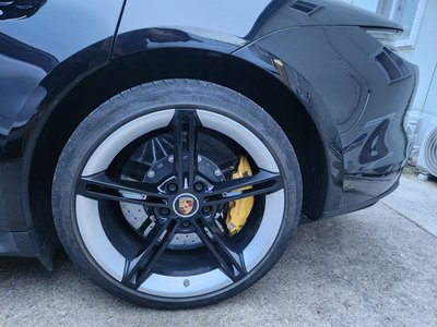 صورة مصغرة 11 لـ 2022 Porsche TAYCAN