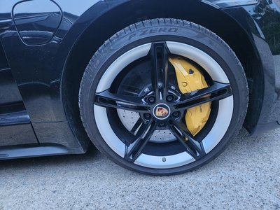 صورة مصغرة 16 لـ 2022 Porsche TAYCAN