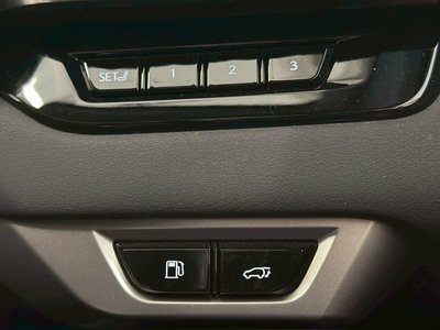 صورة مصغرة 30 لـ 2023 Lexus RX