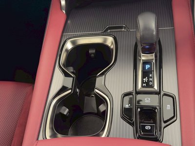 صورة مصغرة 40 لـ 2023 Lexus RX