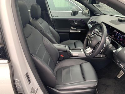 MERCEDES-BENZ GLB AMG - 7