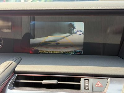 2021 Lexus LC CONVERTIBLE thumbnail 29