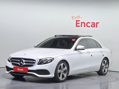 صورة 1 لـ 2016 Mercedes-BENZ E-CLASS