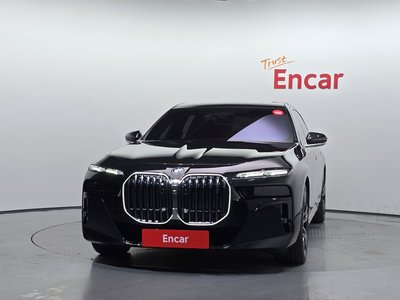 BMW I7 - 2