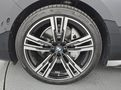 BMW I7 - 6