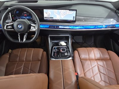 BMW I7 - 5