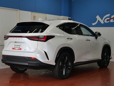 صورة 5 لـ 2023 Lexus NX