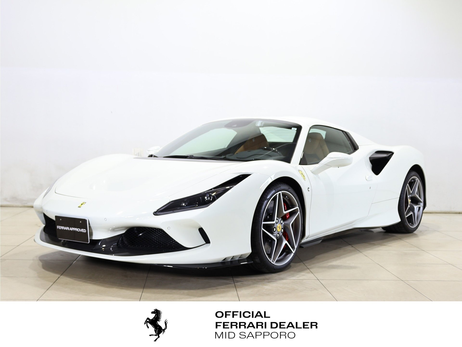 FERRARI F8 SPIDER - View 1