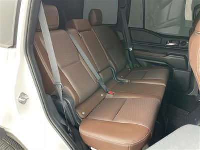 TOYOTA LAND CRUISER 250 - 10