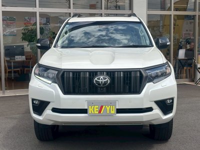 TOYOTA LAND CRUISER PRADO - 9