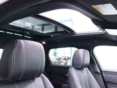 2019 LAND Rover RANGE ROVER VELAR — миниатюра 30