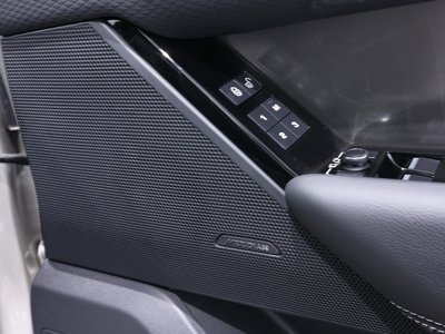 2019 LAND Rover RANGE ROVER VELAR — миниатюра 25
