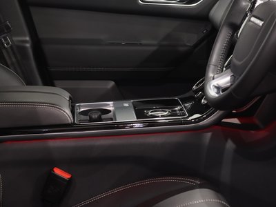 2019 LAND Rover RANGE ROVER VELAR — миниатюра 46