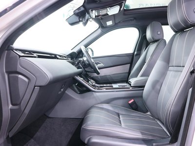 2019 LAND Rover RANGE ROVER VELAR photo 10