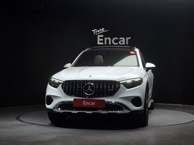 MERCEDES-BENZ GLC - 2