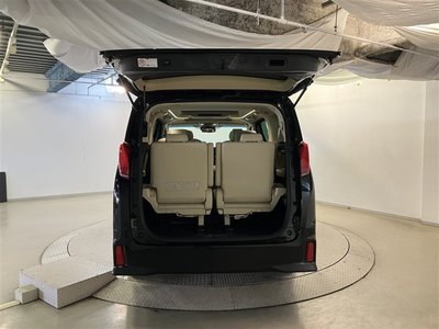TOYOTA ALPHARD - 9