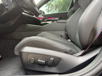 2026 BMW I5 — фото 10