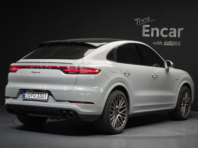 PORSCHE CAYENNE - 3