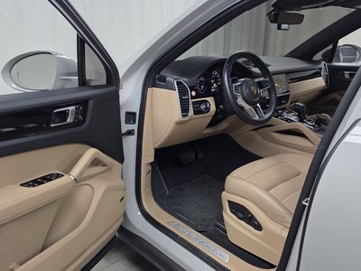 PORSCHE CAYENNE - 10