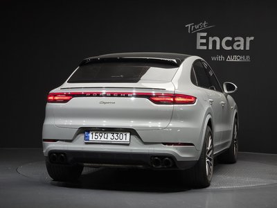 PORSCHE CAYENNE - 4