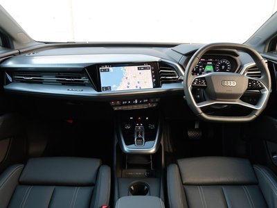 AUDI Q4 SPORTBACK E-TRON - 8