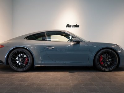PORSCHE 911 - 9