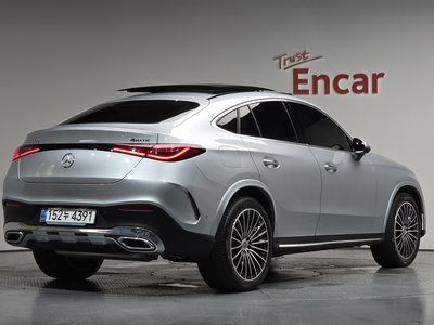 2025 Mercedes-BENZ GLC — фото 2