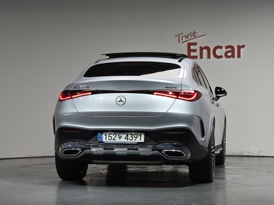 2025 Mercedes-BENZ GLC — фото 4